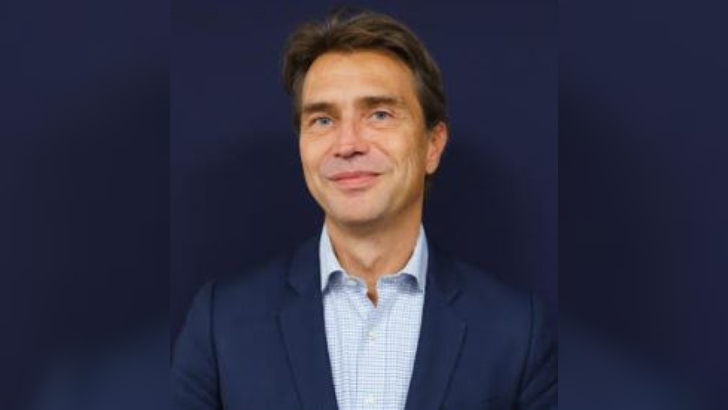 Guillaume Couzy, ex DG de Stellantis France, rejoint Redpill